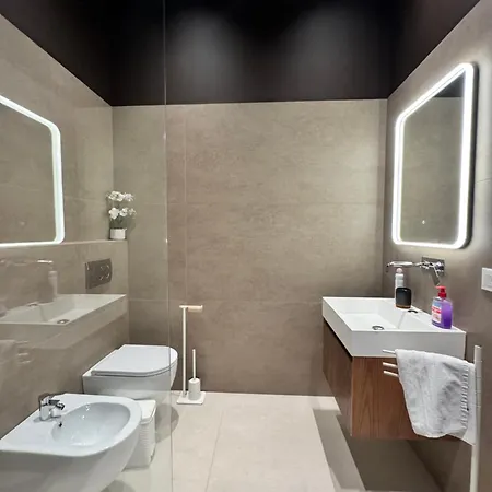 Luxury 21st Floor Full Seaview In Vollga Promenade By Selectstay *